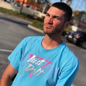 Meet your Posher, Joey